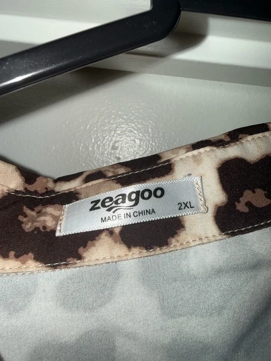 zeagoo Leopard Print Blouse 2XL | Chic Cheetah Vibes Button-Up Top - Picture 4 of 5